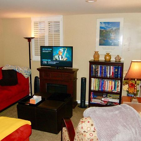 Blue Bear Den 3Br 2Ba Dtc Private Apt Hot Tub Extérieur photo
