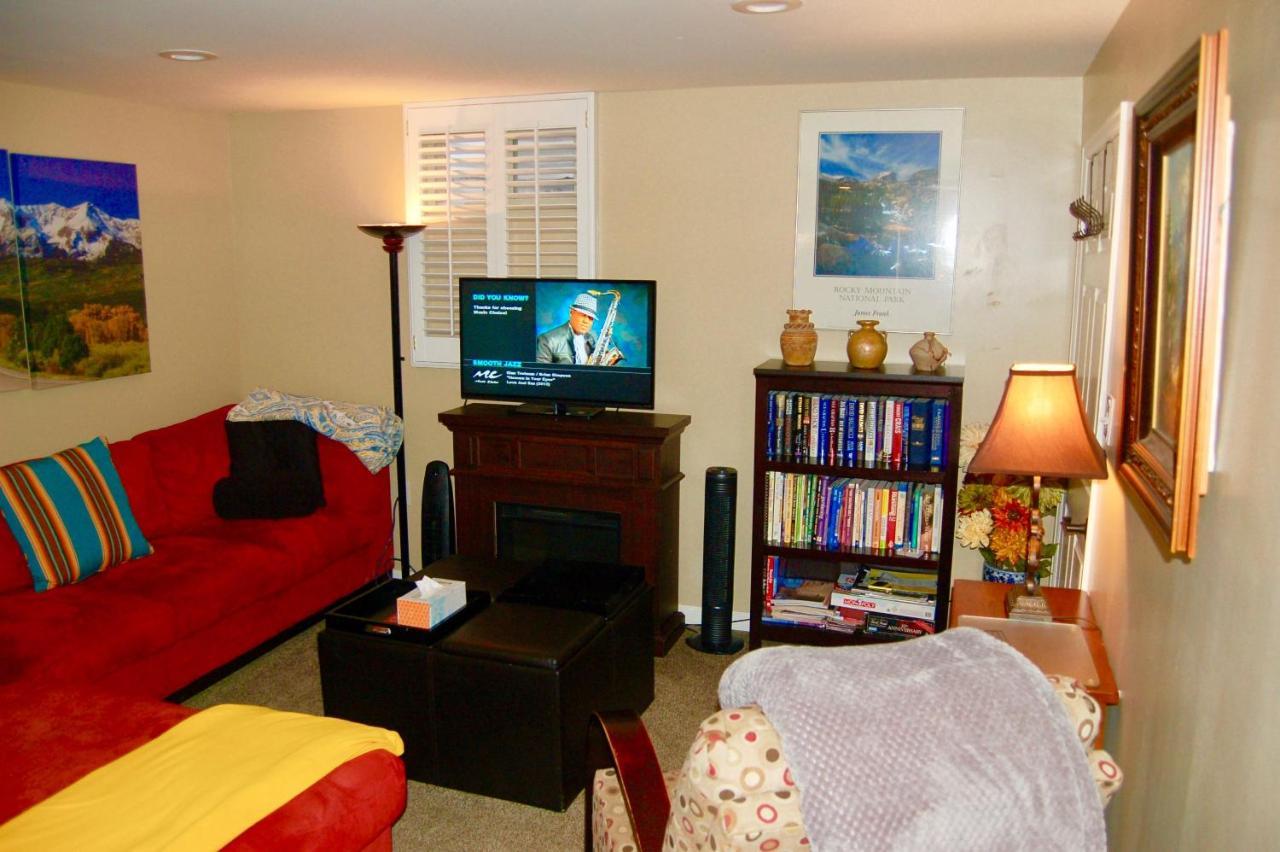 Blue Bear Den 3Br 2Ba Dtc Private Apt Hot Tub Extérieur photo