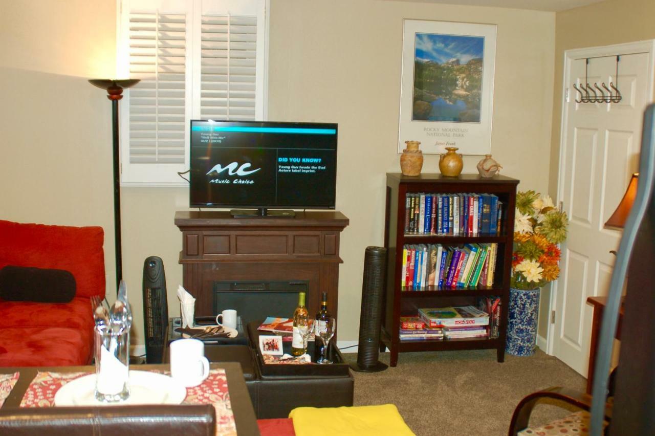 Blue Bear Den 3Br 2Ba Dtc Private Apt Hot Tub Extérieur photo